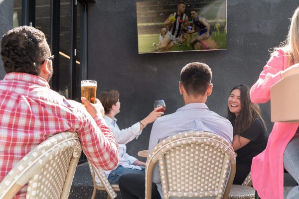 Kingston_Phs_PeopleDeckOutdoors-57 (1)